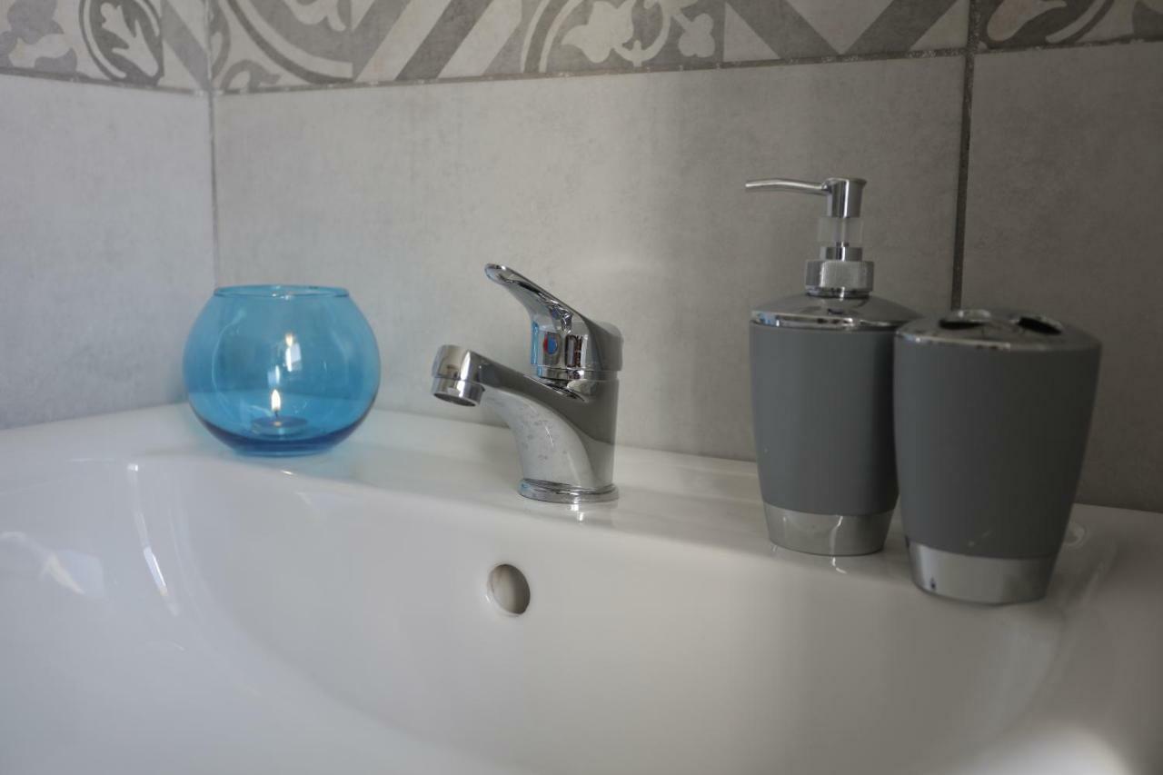 I Loft Di Nonna Vincenza Apartment คาตาเนีย ภายนอก รูปภาพ