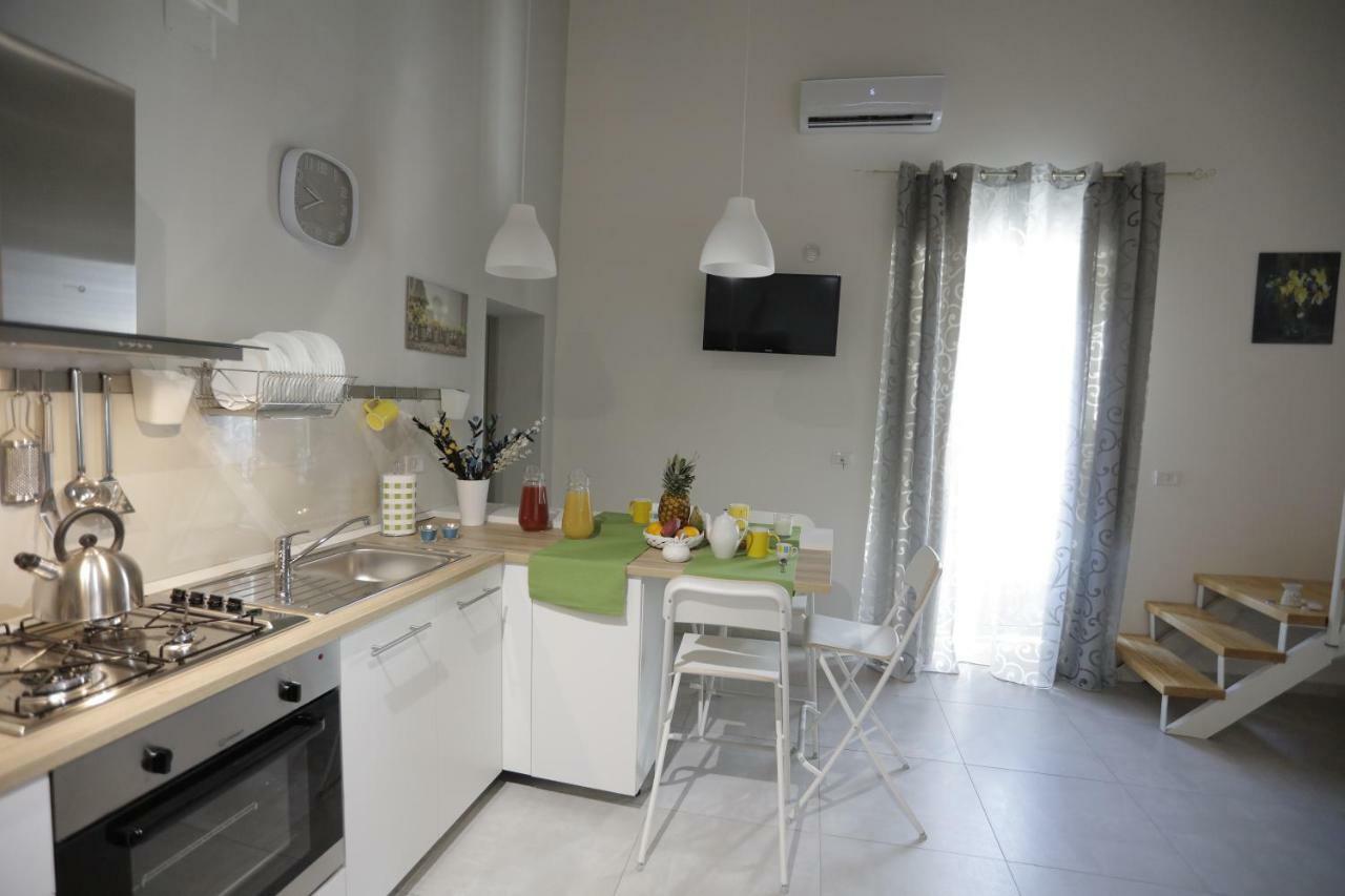 I Loft Di Nonna Vincenza Apartment คาตาเนีย ภายนอก รูปภาพ